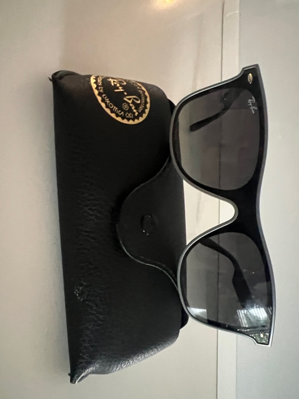 Ray-Ban Blaze Wayfarer